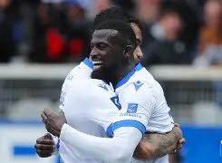 澳客电竞-阿尔勒客场战平，-逼平塞肖的简单介绍