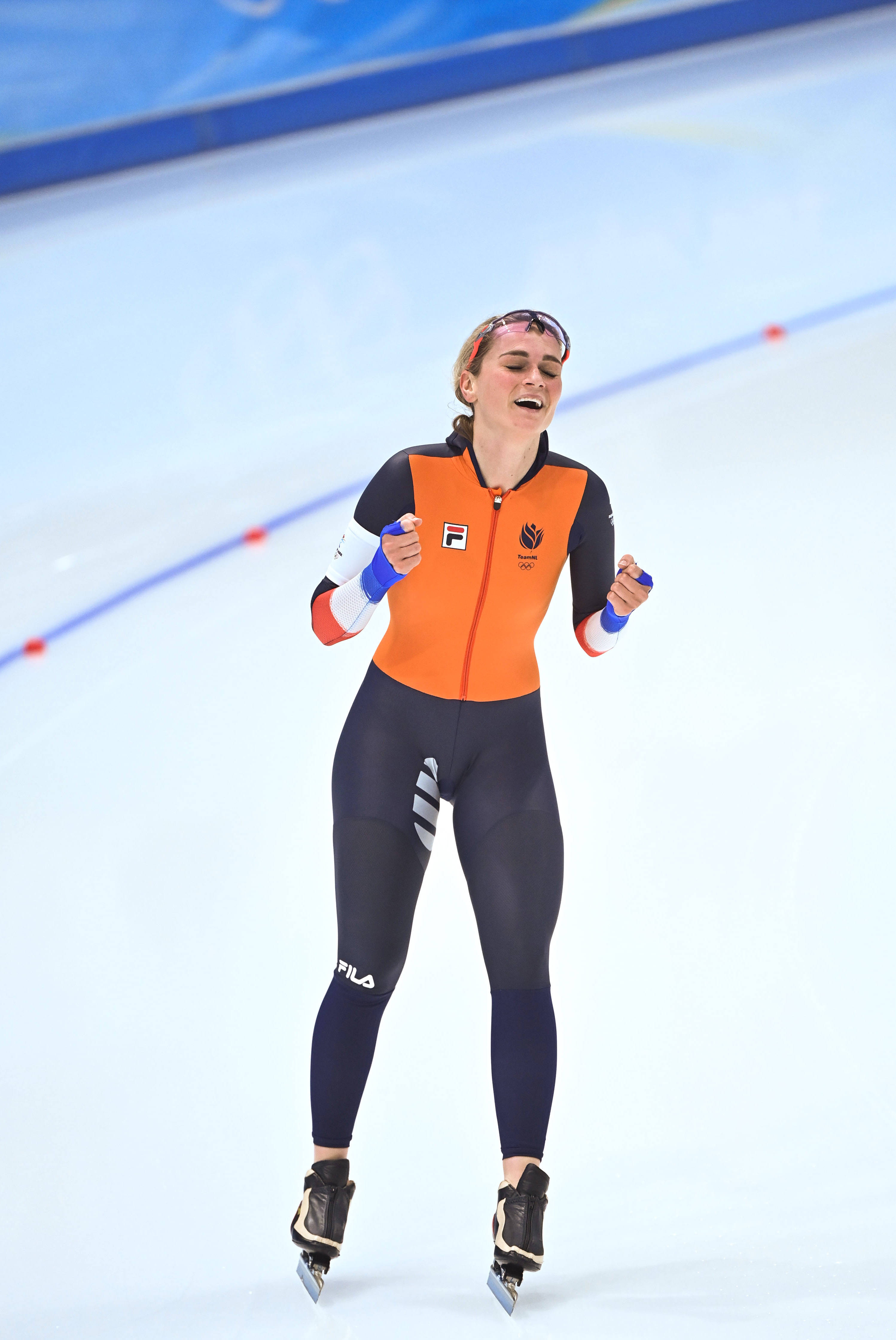 澳客官方-荷兰选手尽展拼搏精神，力争一决高下