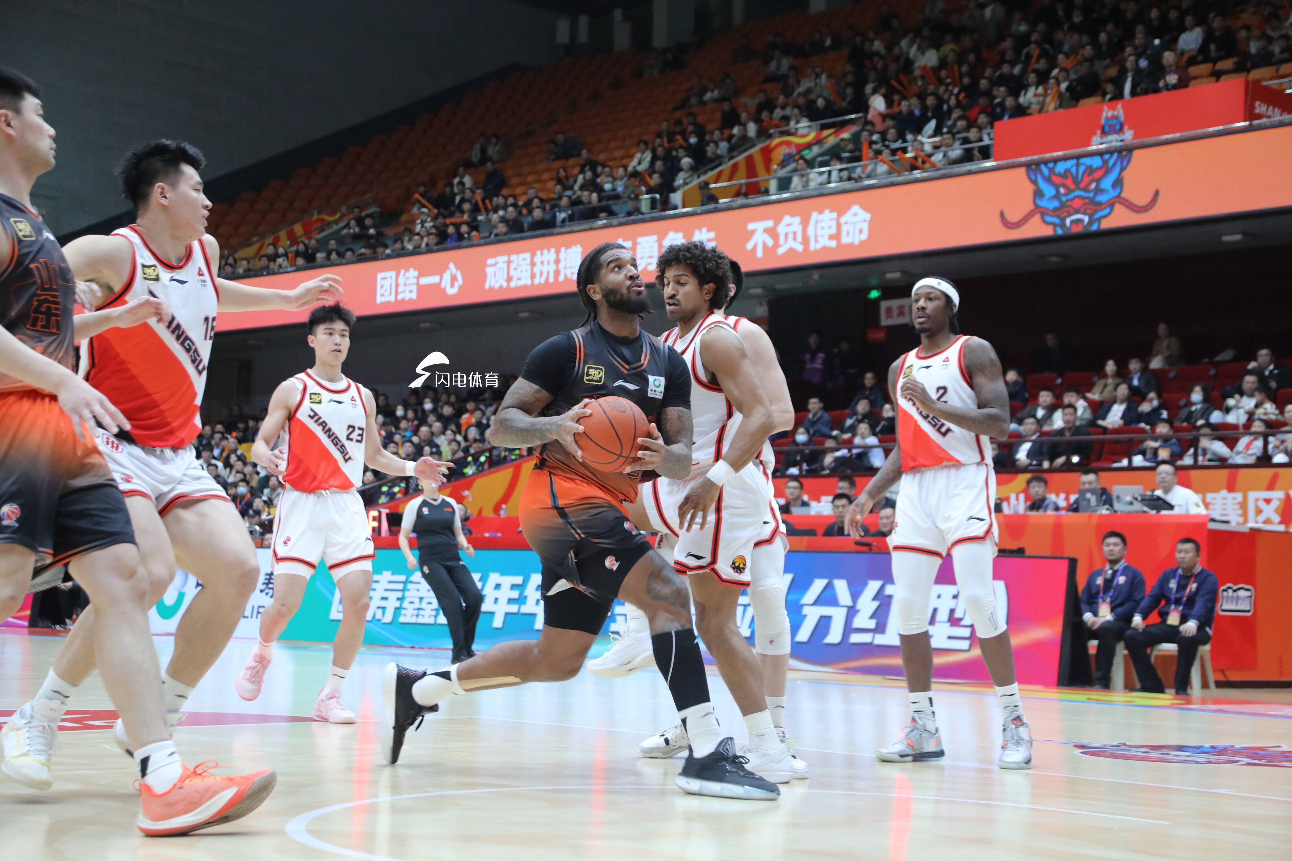 澳客视频-江苏男篮客场不敌,山东男篮势如破竹的简单介绍
