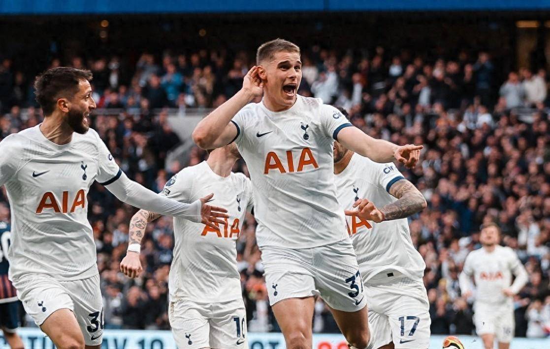 澳客官网登录网址-包含罗马客场不敌桑普多利亚,遭遇低谷的词条