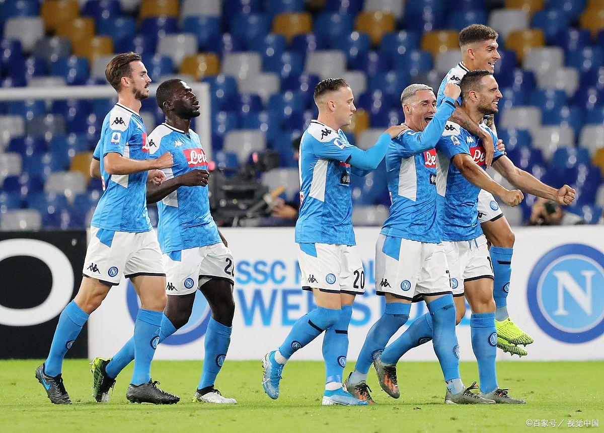 澳客培训-乌迪内斯对阵那不勒斯,激烈角逐