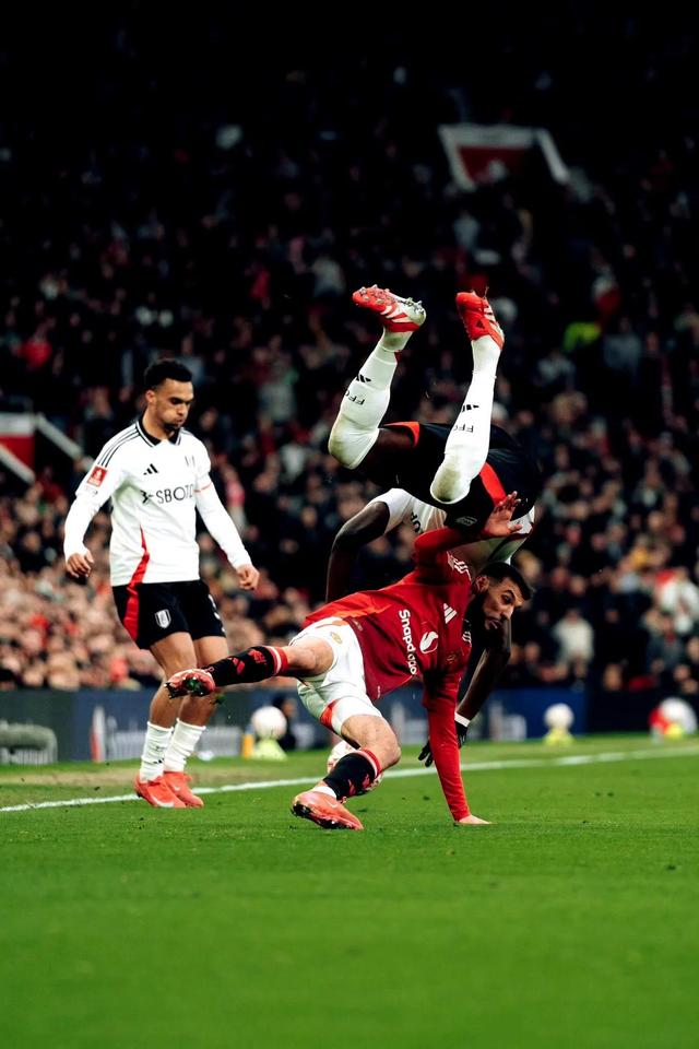 澳客登录入口-巴塞罗那客场惨败,遭淘汰无缘八强