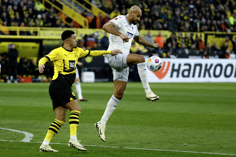 澳客平台-多特蒙德队员频繁受伤,德甲联赛季后赛受挑战