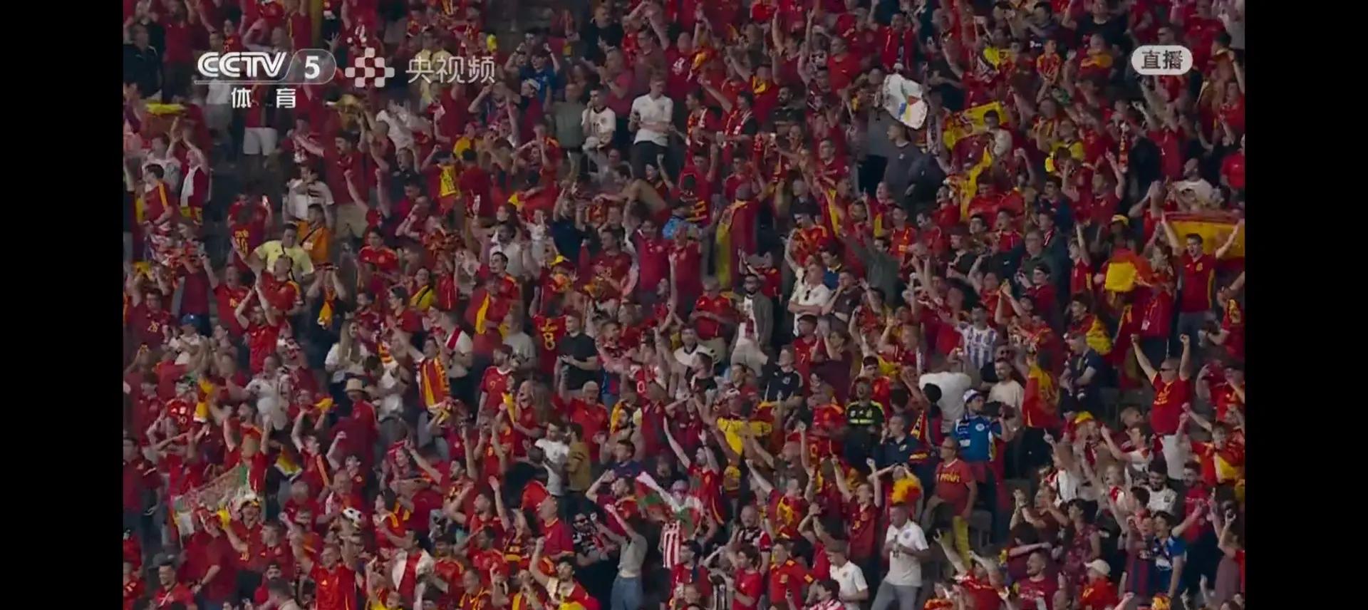 西班牙队绝杀克罗地亚,提前获得小组第一