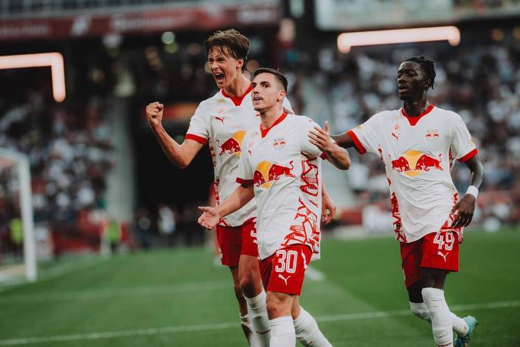 澳客在线登录-荷甲球队开启进攻模式,晋级四强