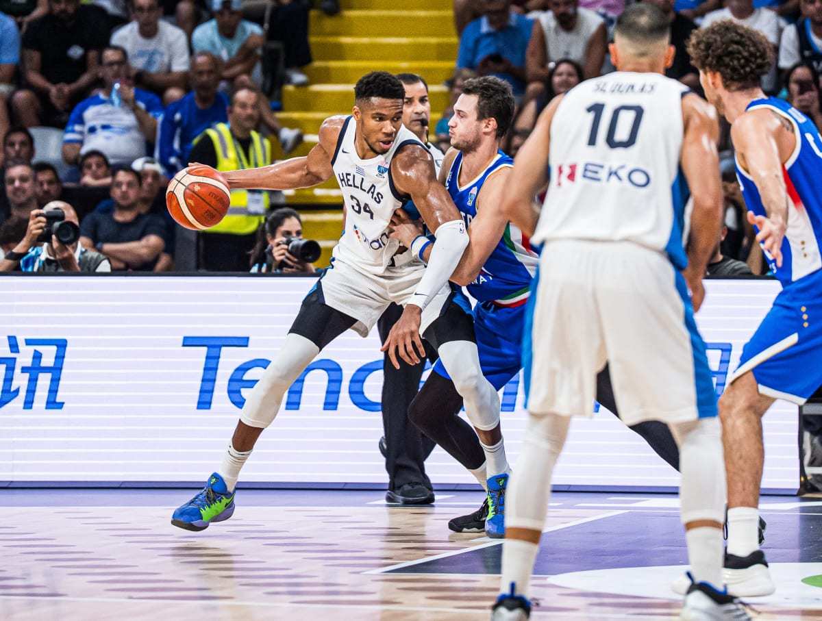 澳客新闻-关于希腊主场遭遇西班牙惨败,欧锦赛资格不保的信息