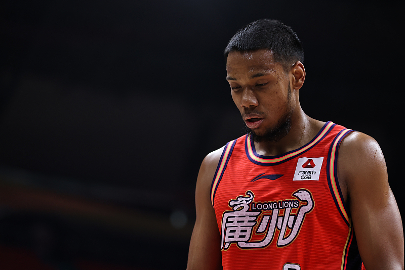 关于危险的对手，致命的一击，比赛面临转折的信息