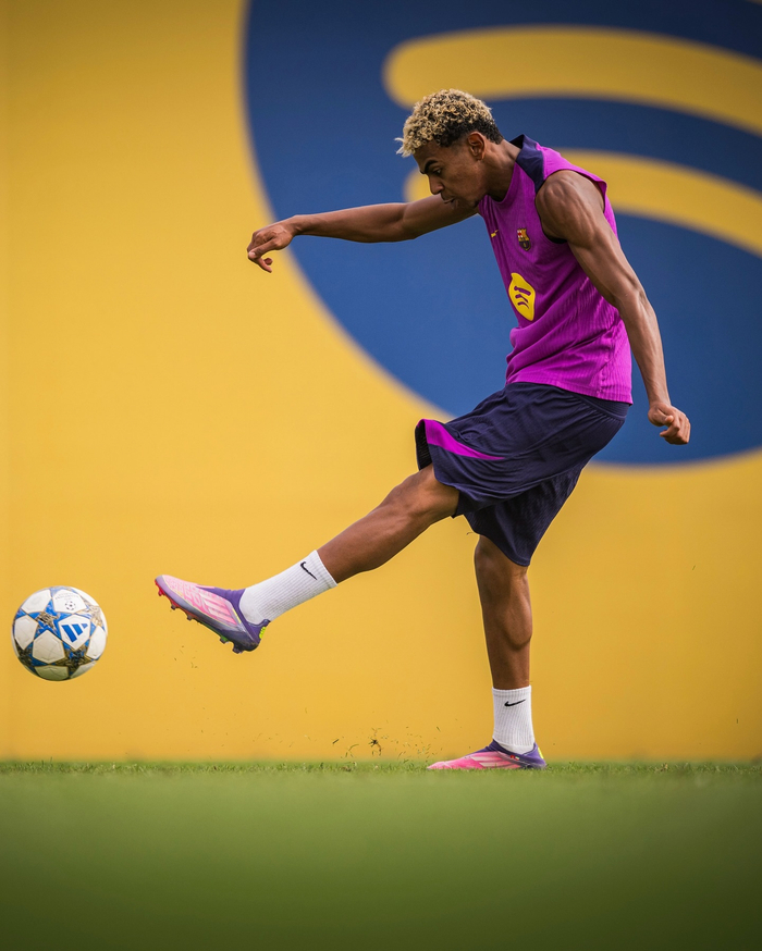 澳客链接-关于巴塞罗那训练场上出现黄色球衣为训练主题的信息